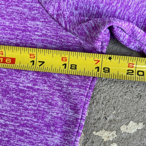 BNWOT Nike lightweight hooded top - Picture 10 of 12